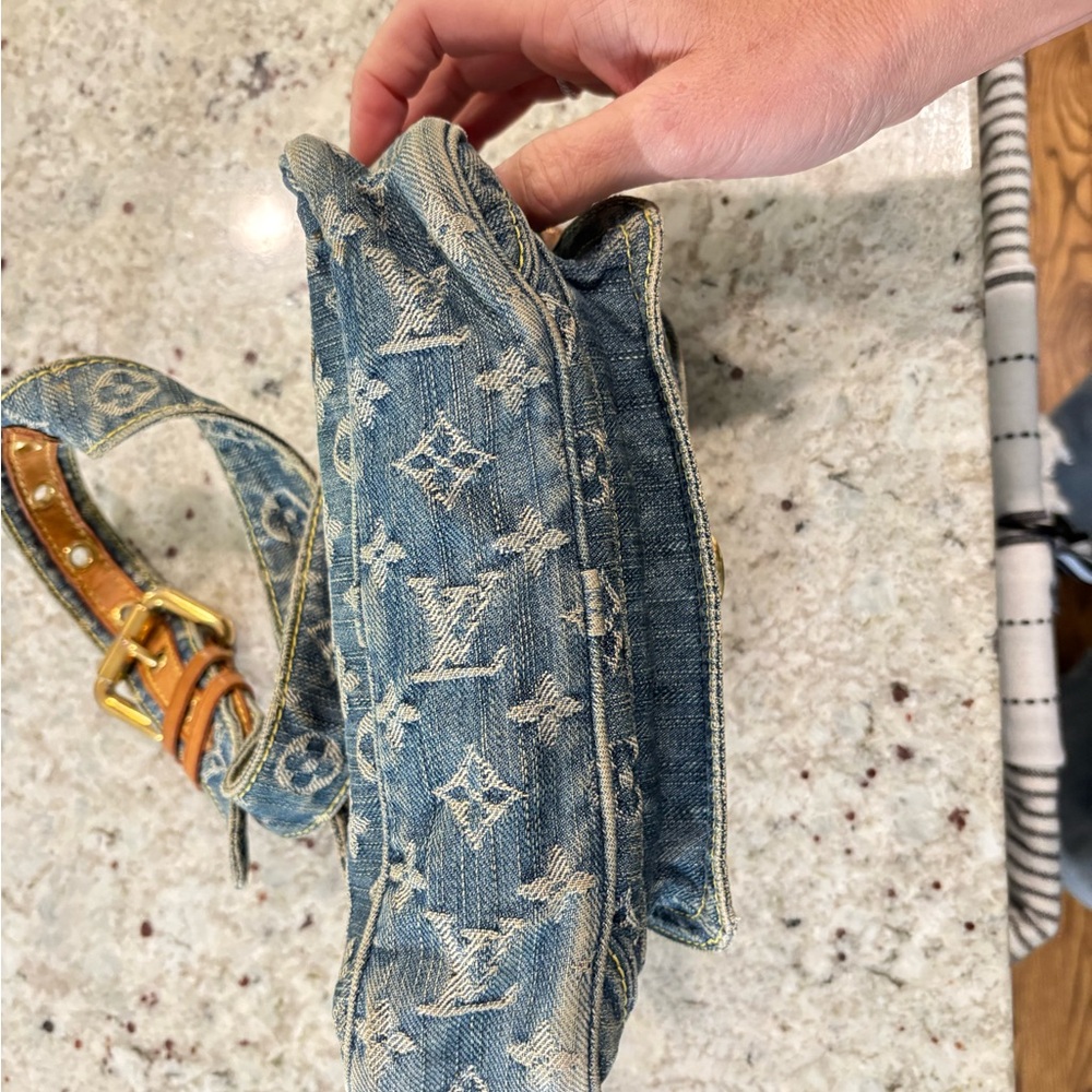 Louis Vuitton Denim Monogram Crossbody Belt Bag - Picture 7 of 11